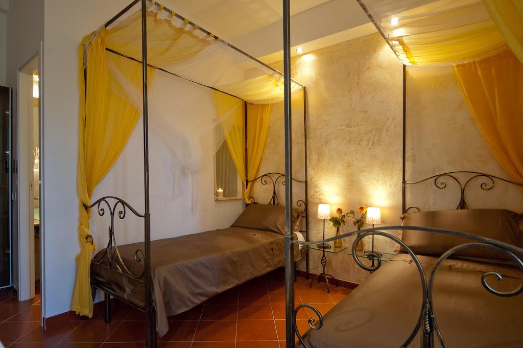 Light Of Rome Bed & Breakfast Room photo